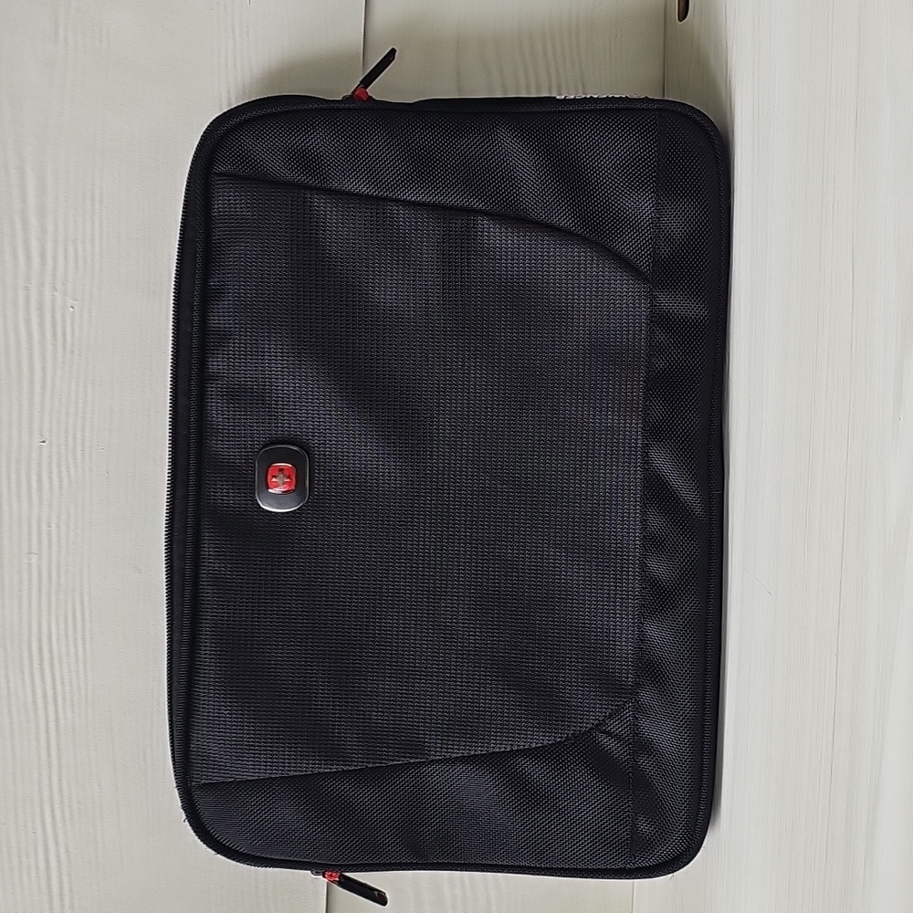 Wenger Black Tablet Sleeve 14" Notebook with Red Logo